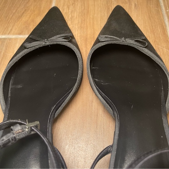 Reformation Wade Kitten Heel in Black Satin, size 11 - Picture 4 of 4
